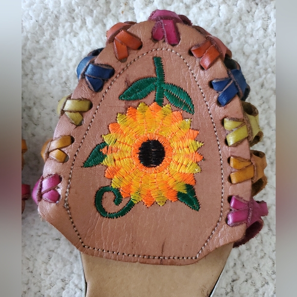 Alcazars Artesanias Floral Embroidered Leather Sandals - Picture 7 of 14